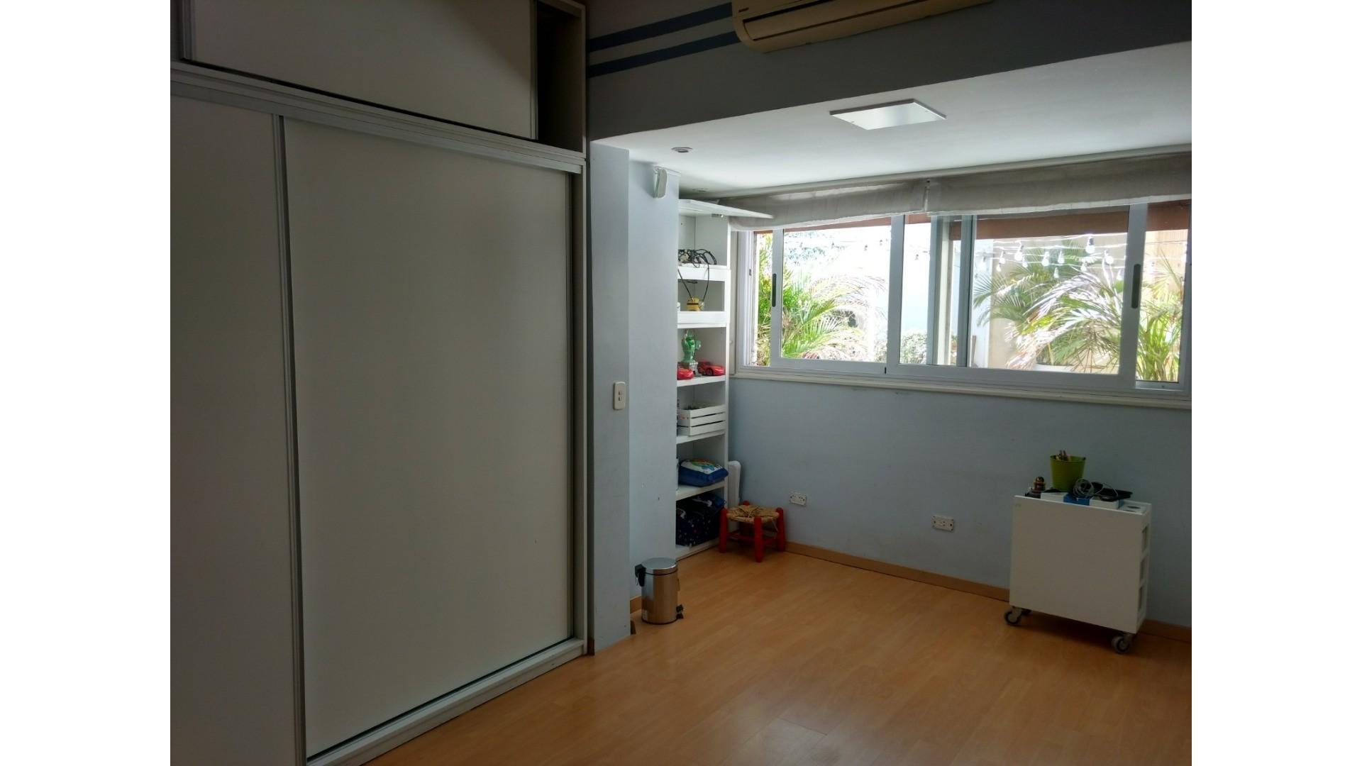 Departamento 4 ambientes con 4 baños