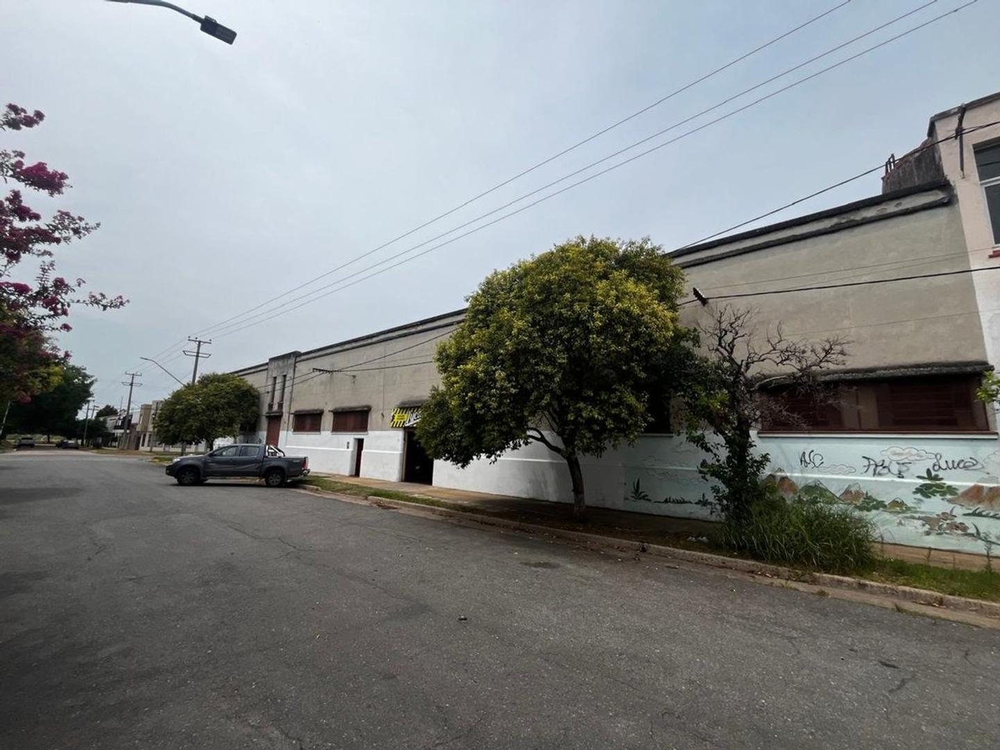 SE VENDE GRAN GALPON EN SANTO TOME