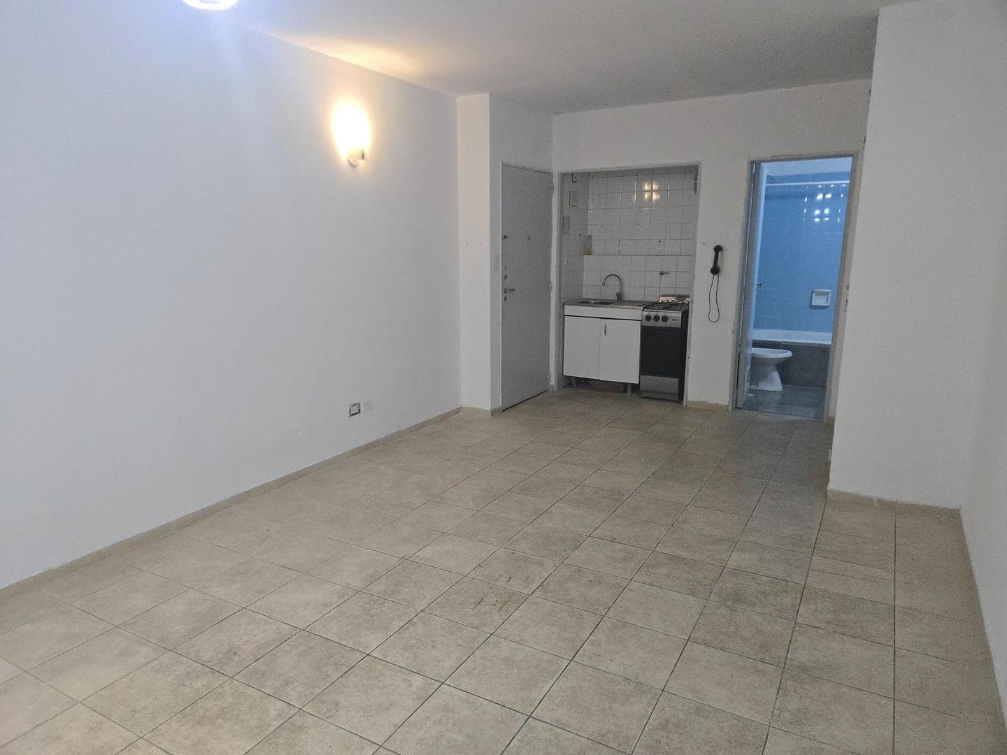 DEPARTAMENTO MONOAMBIENTE en RETIRO-APTO PROFESIONAL