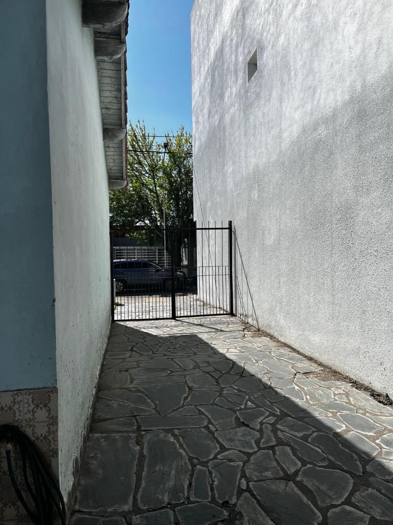 Casa con galpón en Tandil Venta