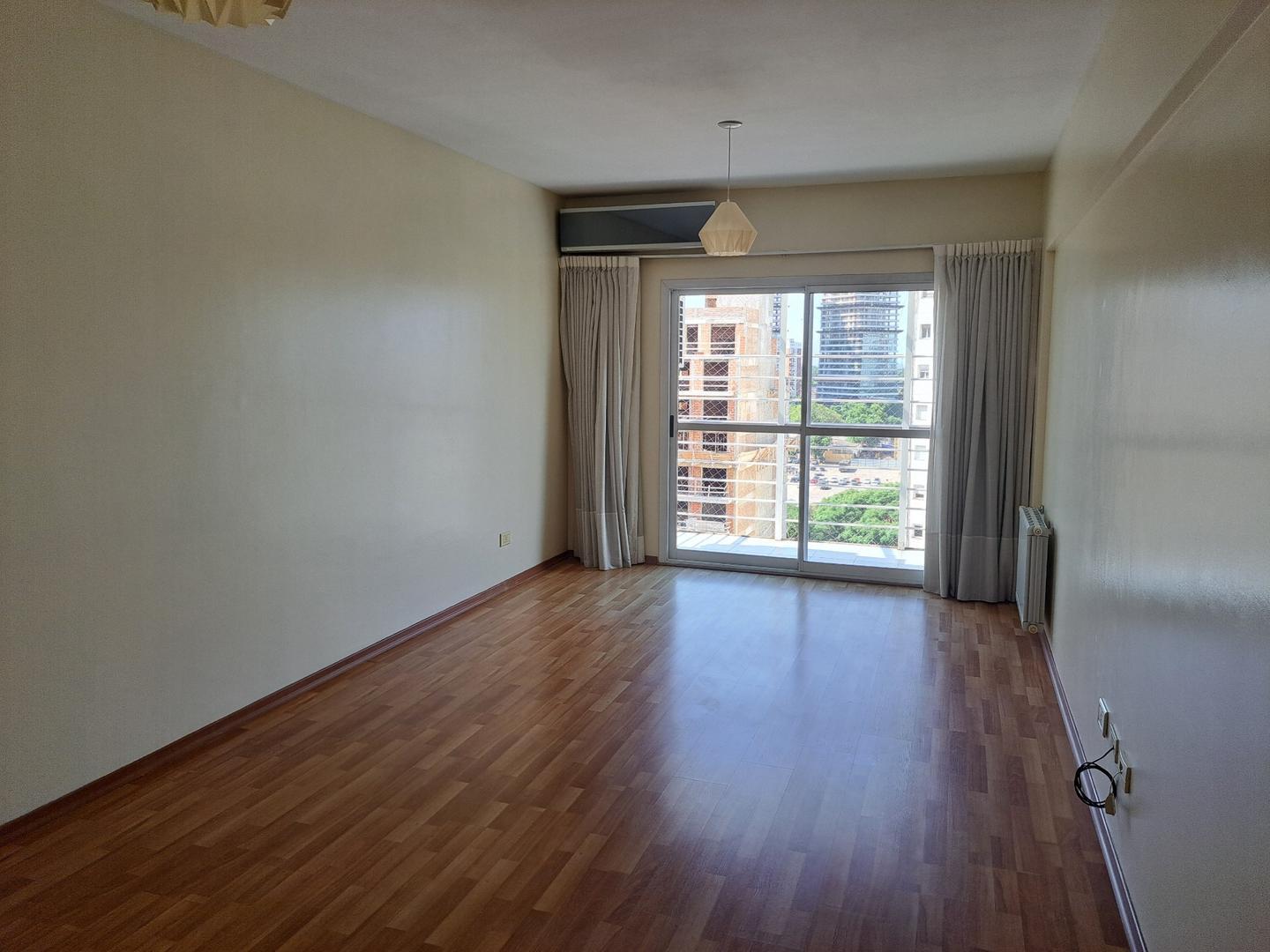 Av. Santa Fe 4900, Piso 12