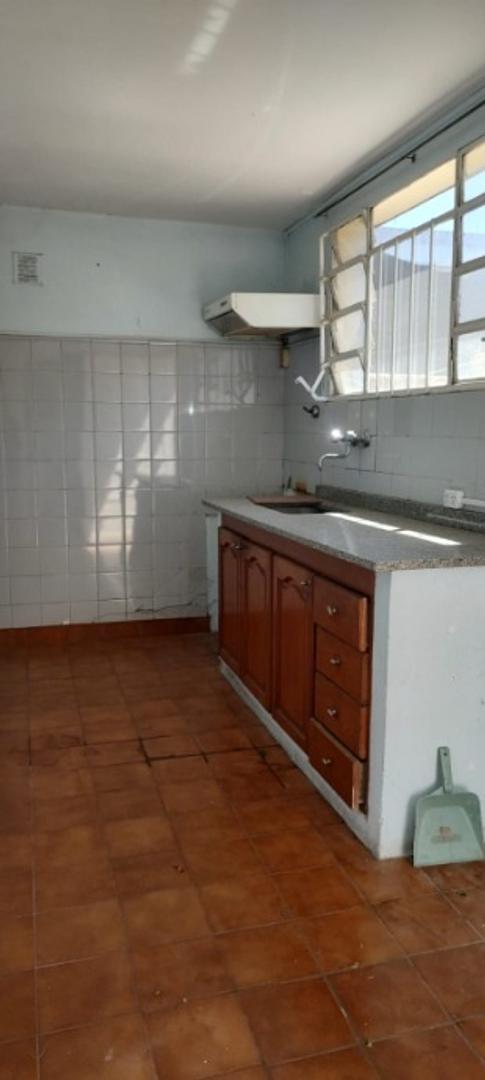 LOTE EN VENTA AVELLANEDA 861 BERNAL