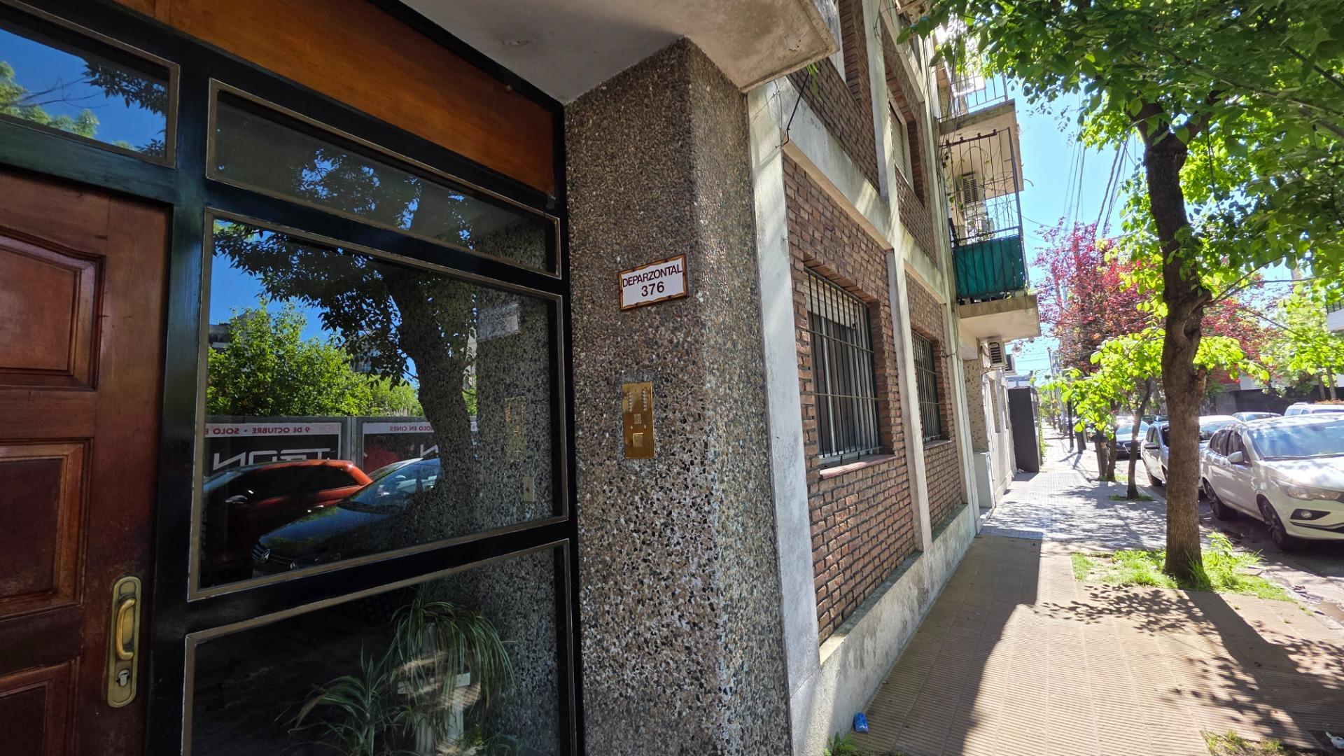 25 De Mayo 300, Piso 2