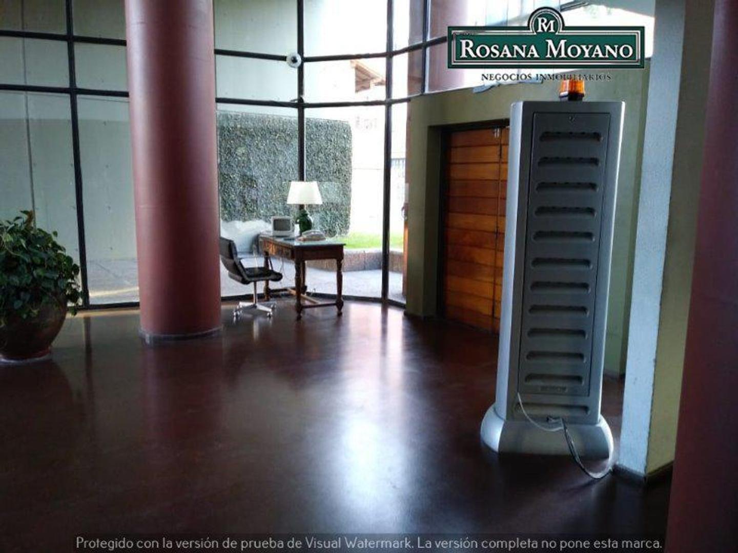 Venta - Cochera - Juncal 12