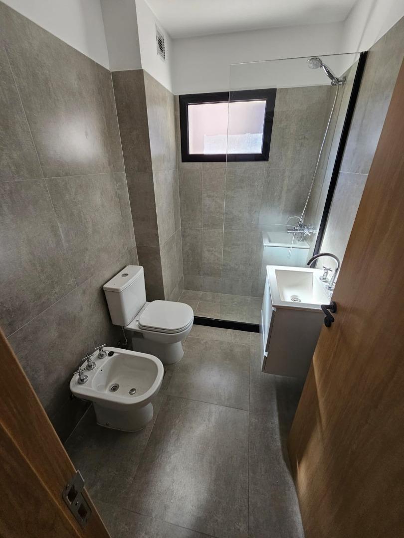 Departamento en Alquiler en Abasto, $ 550.000