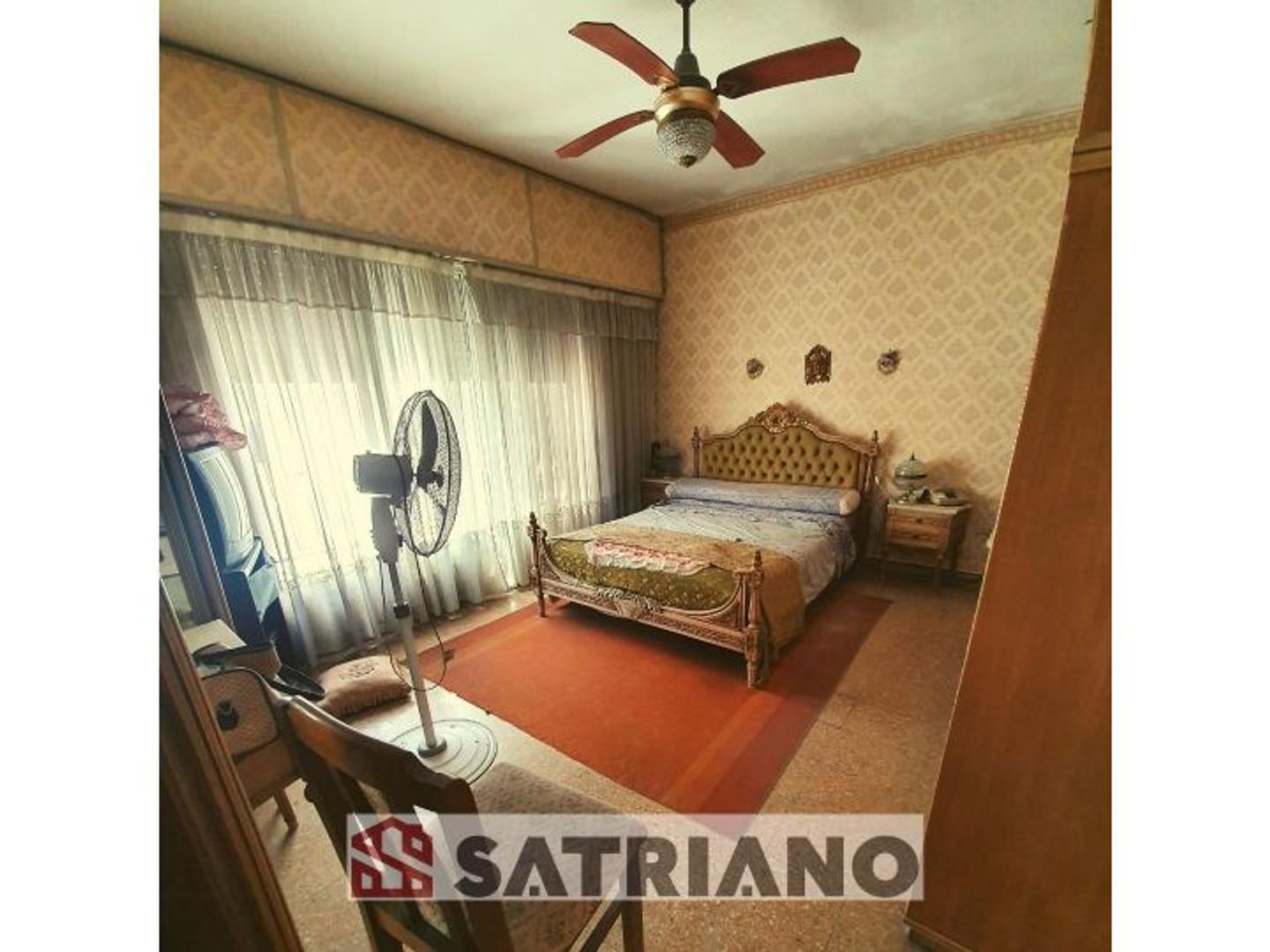 Depto Tipo Casa en Venta 43 años