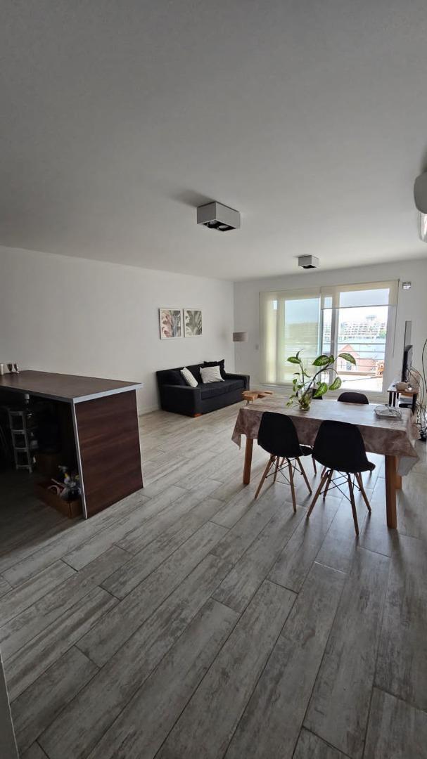 Departamento en Alquiler de 2 dormitorios