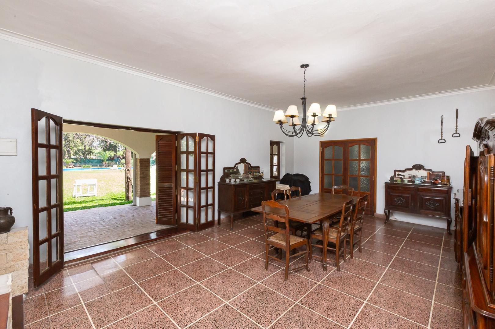 Venta casa quinta con salón de eventos en Gral Rodriguez