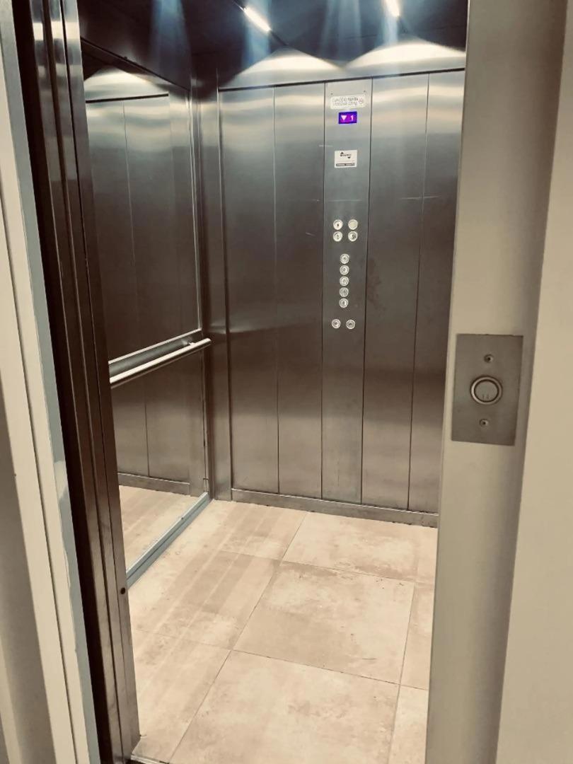 Departamento en Venta en Olivos Maipu/Uzal, USD 115.000