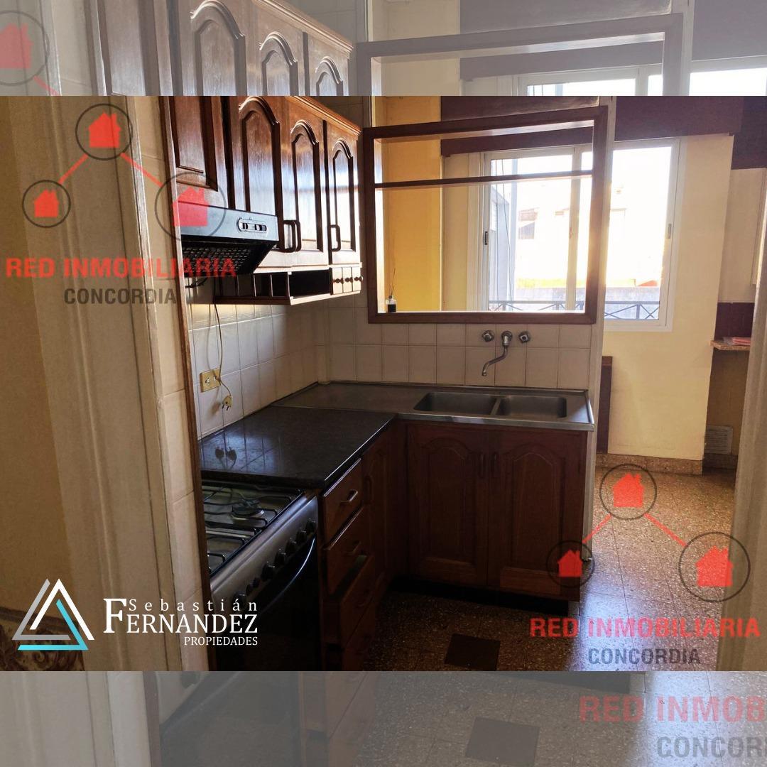 Departamento 4 ambientes con 2 baños