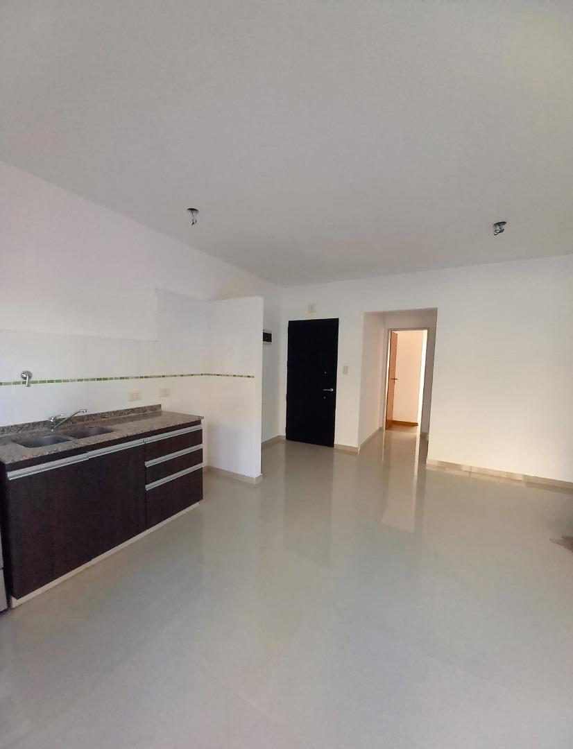 Departamento en Venta en Wilde, USD 70.000