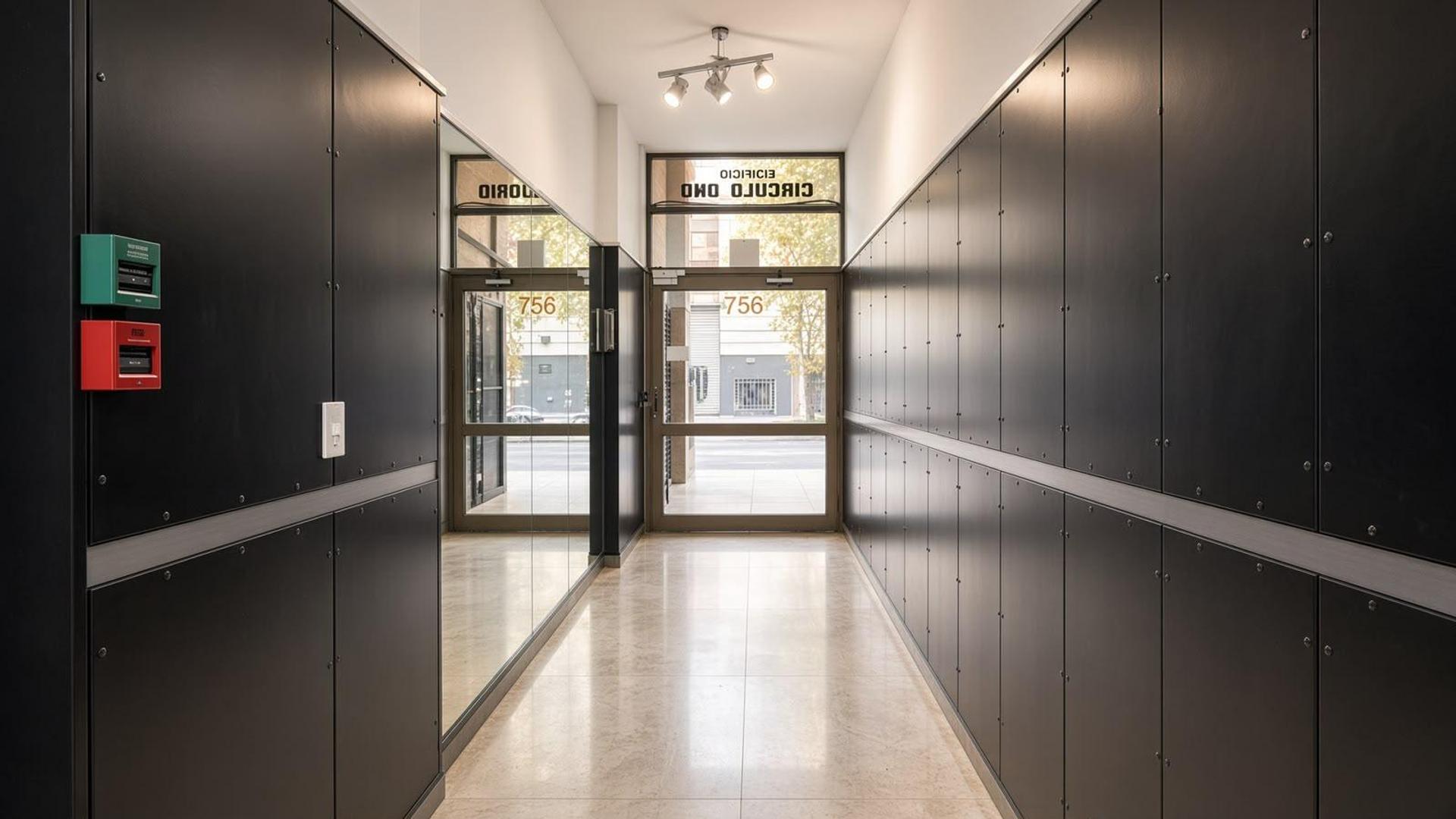 Oficina en Alquiler en Centro, $ 670.000