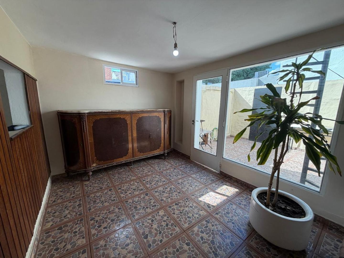 Depto Tipo Casa en Alquiler 20 años