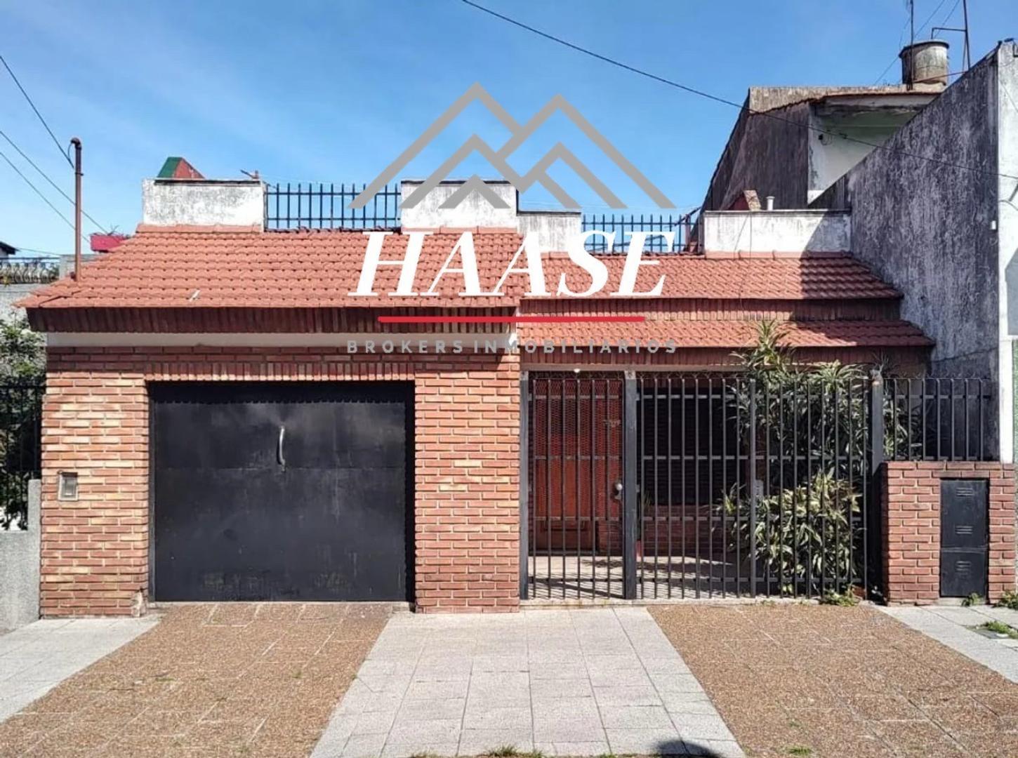 Venta Casa 4 amb patio doble cochera Villa Maipú San Martín