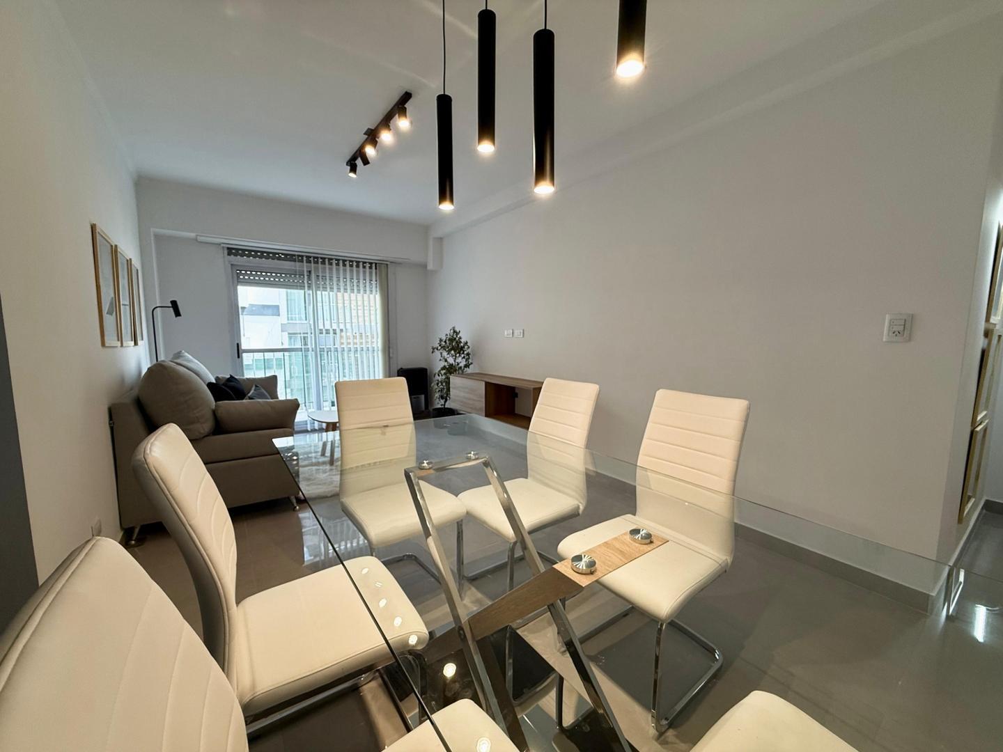 Santiago Del Estero 2300, Piso 4