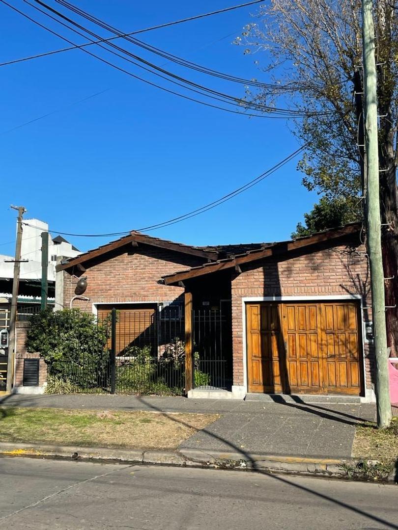 Chalet venta-Merlo 3 ambientes