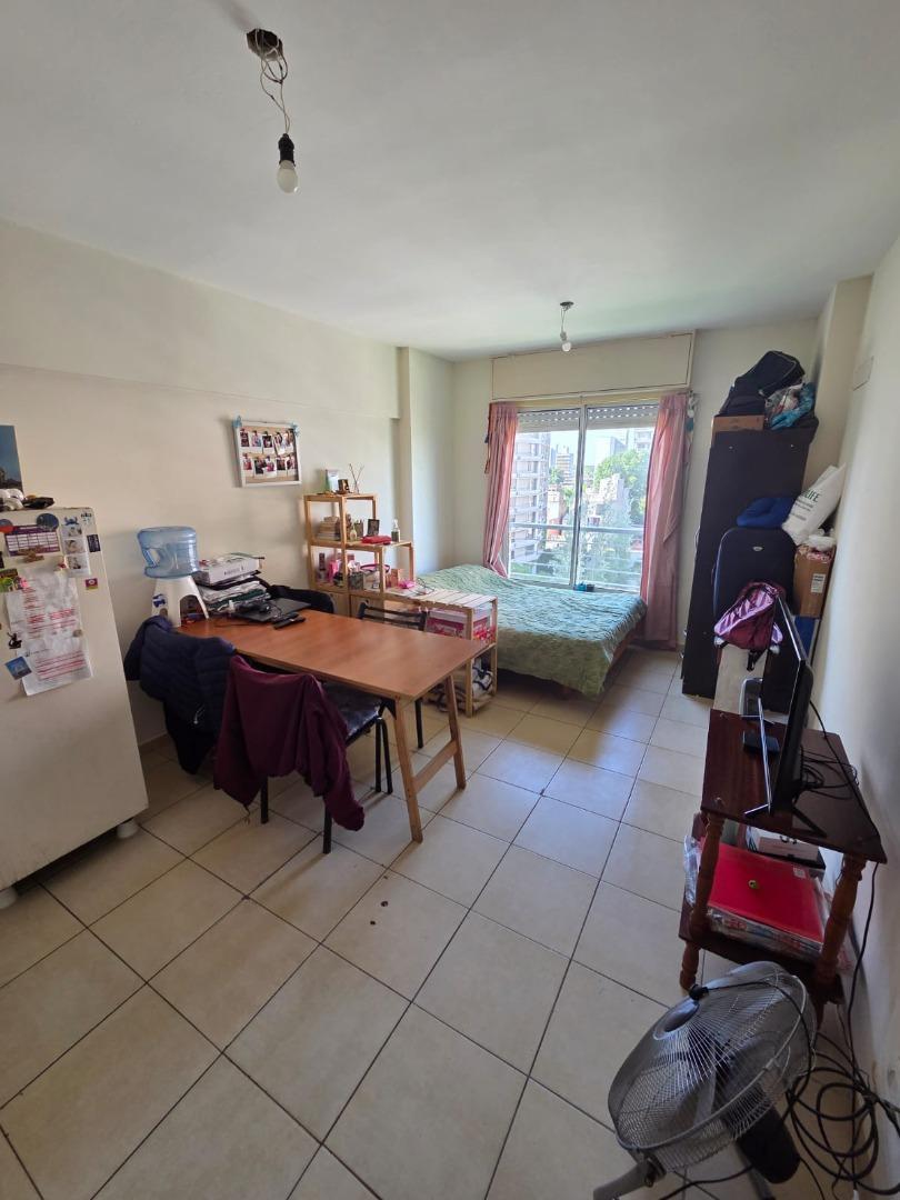 3 De Febrero 3248 , Piso 7