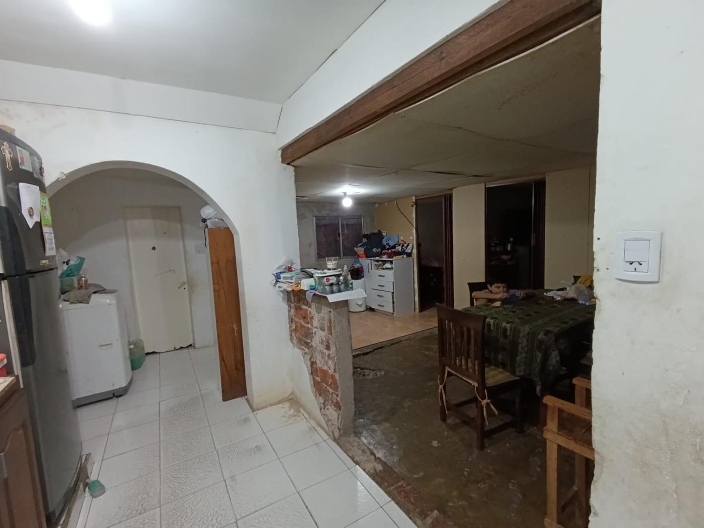 Casa a renovar con mucho potencial de 3 ambientes