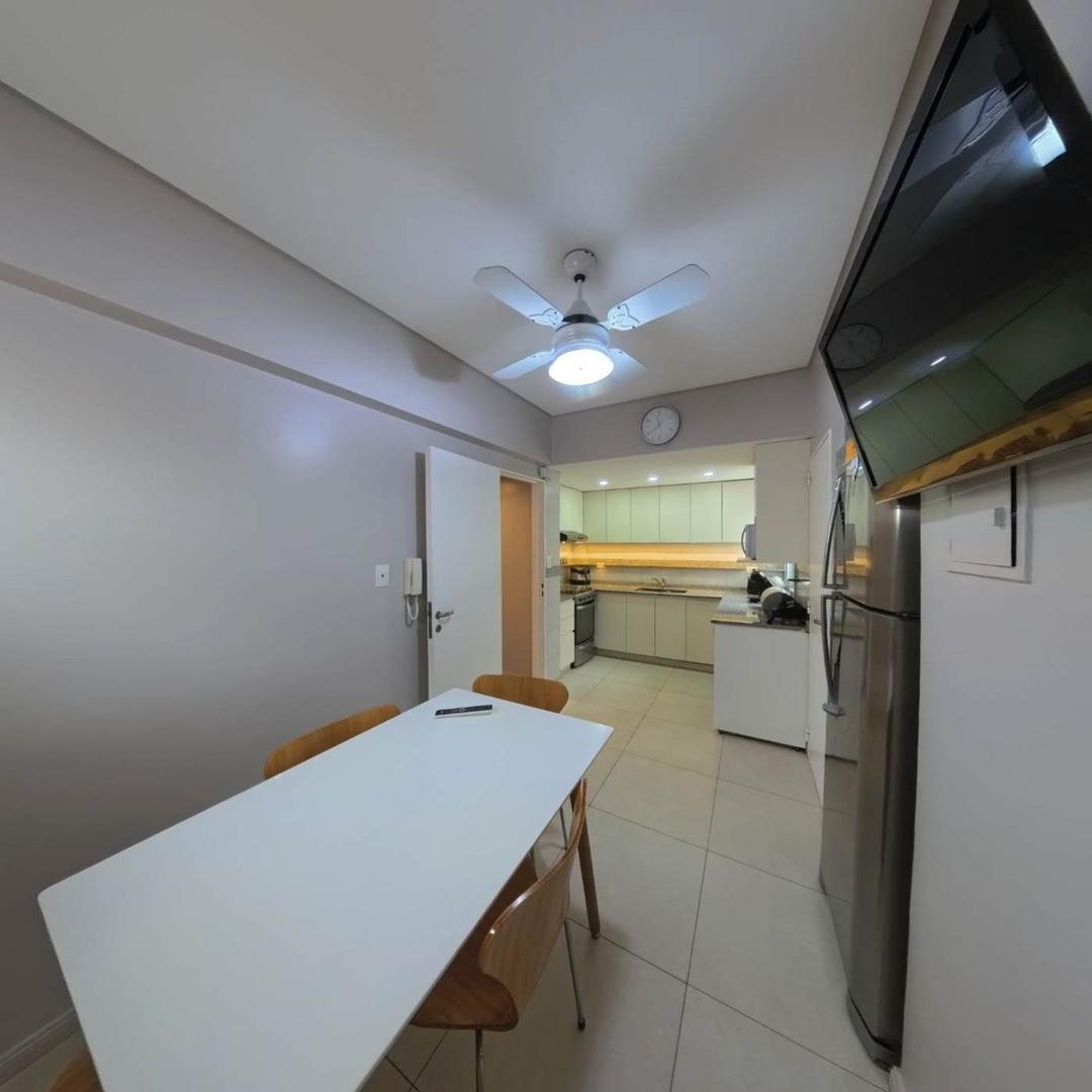 Departamento 4 ambientes con 3 baños