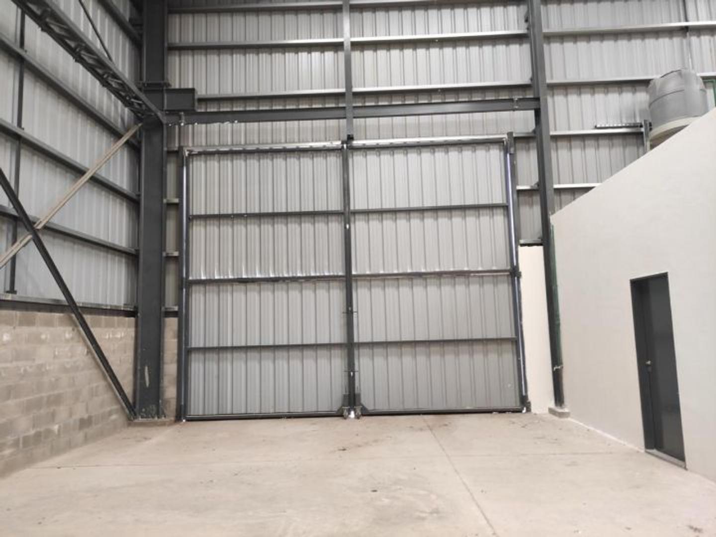 Av. Uriburu 6800 , Piso 0