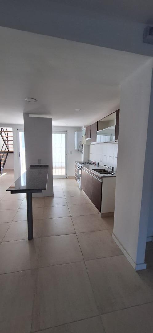 Pueyrredon 2630 , Piso 01