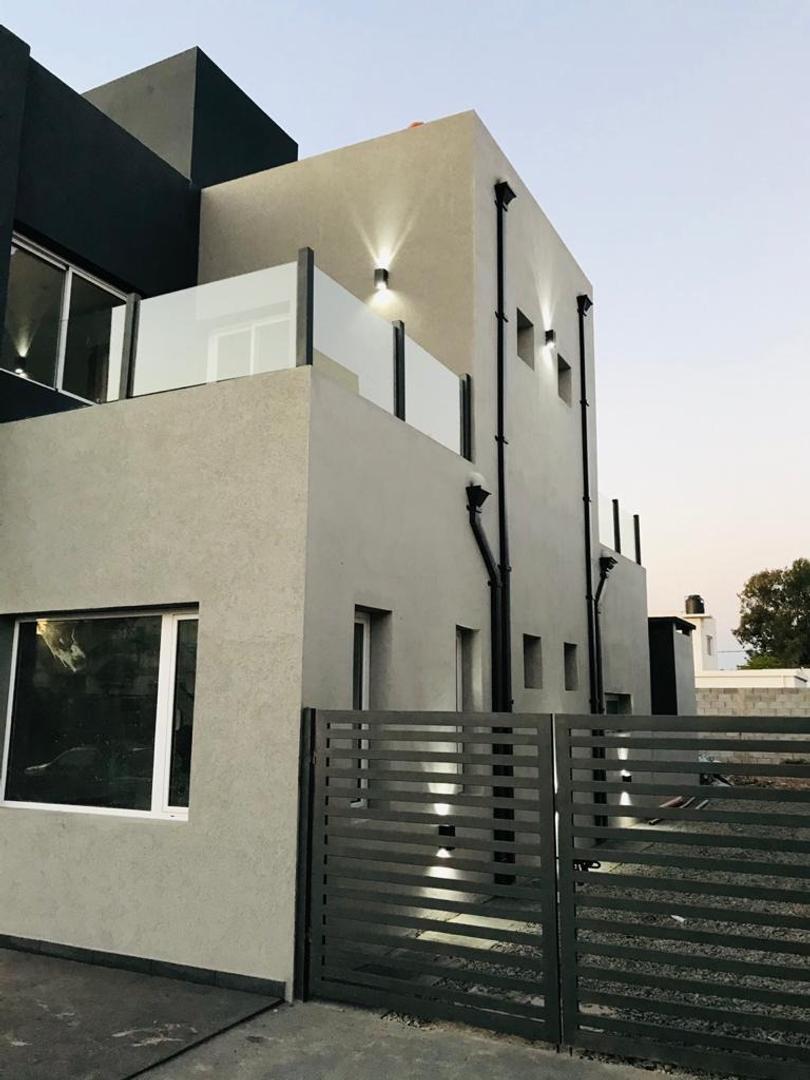 Duplex - Departamento en venta en cañuelas