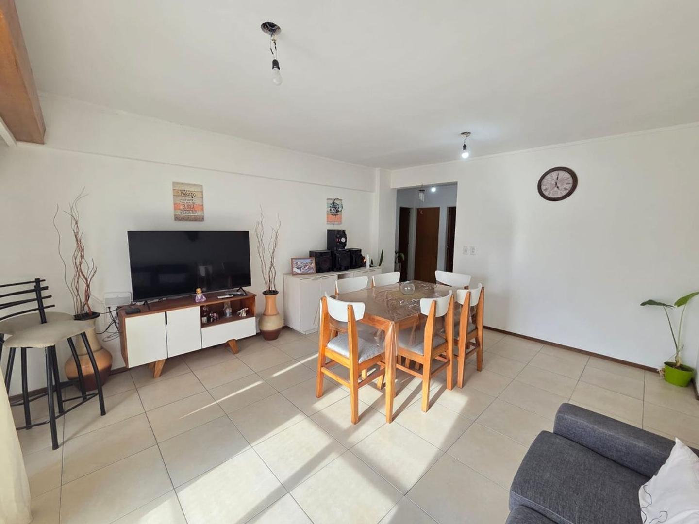 VENTA DEPARTAMENTO DOS DORMITORIOS CENTRO