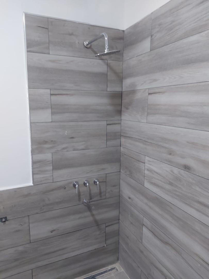 CASA a ESTRENAR en ALQUILER 3 dormitorios, 2 baños y quincho