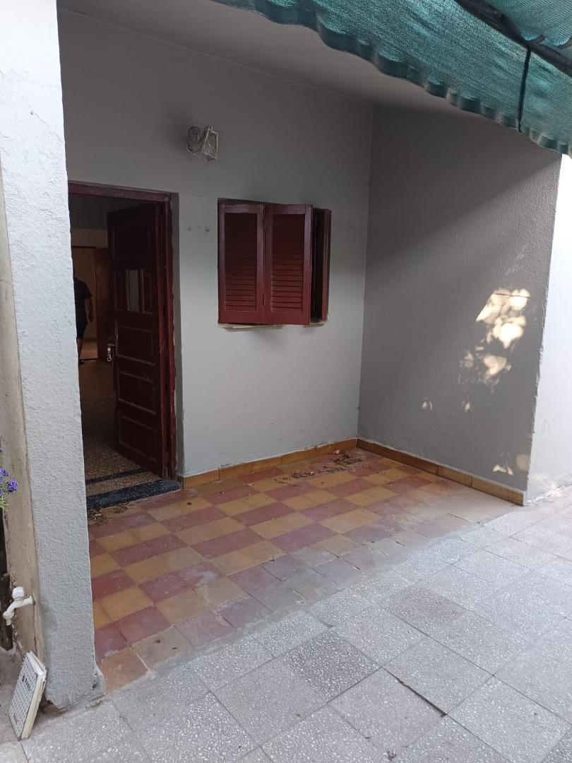MUY COMODA CASA INTERNA (NO PH) A 4 CUADRAS DE AV. FREYRE