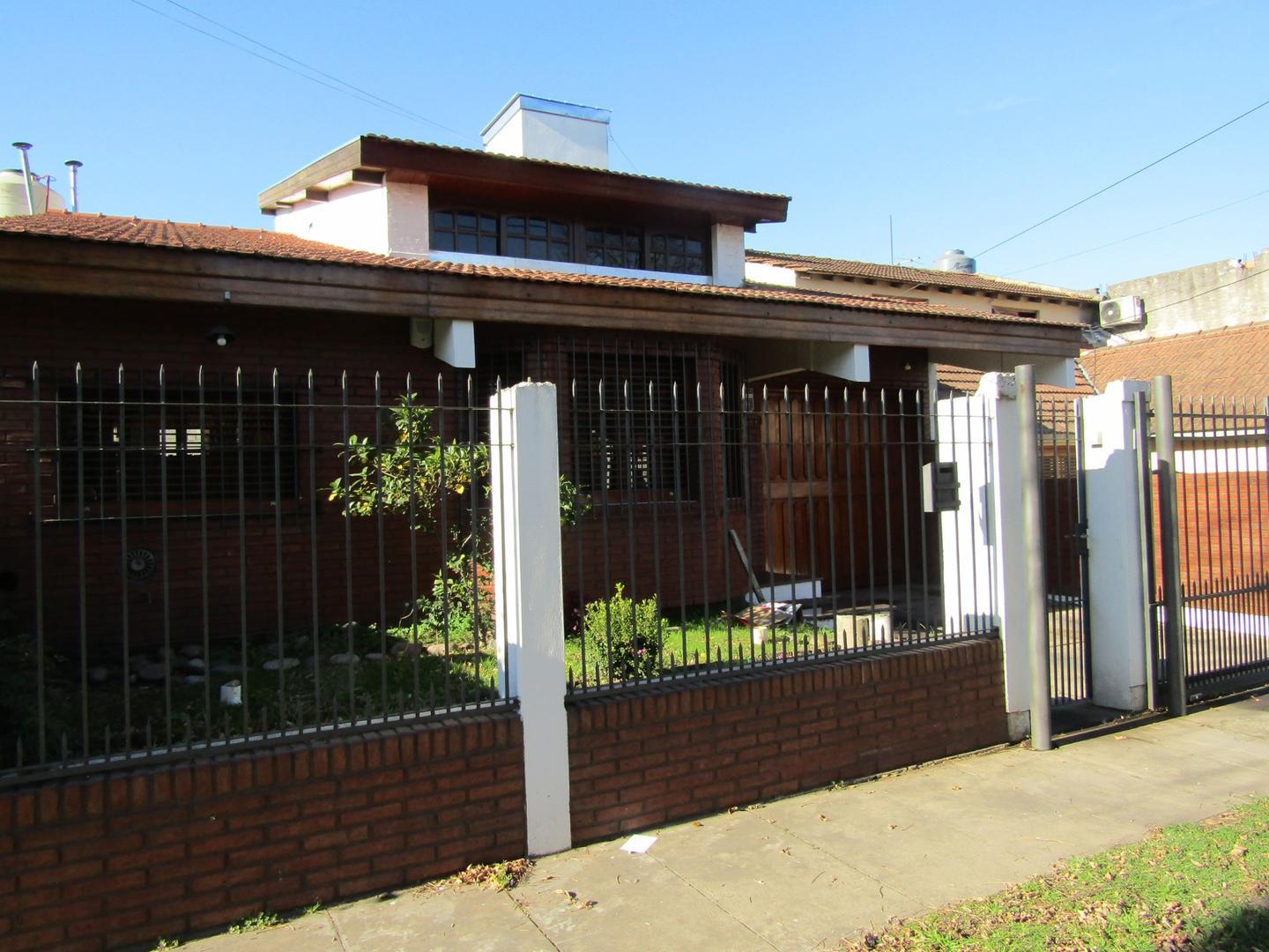 Fortunato Lacamera  723