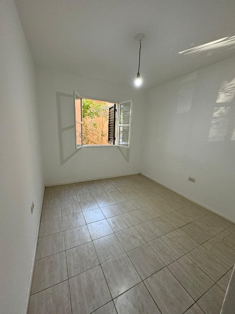 Tambo Nuevo 185 , Piso PBE
