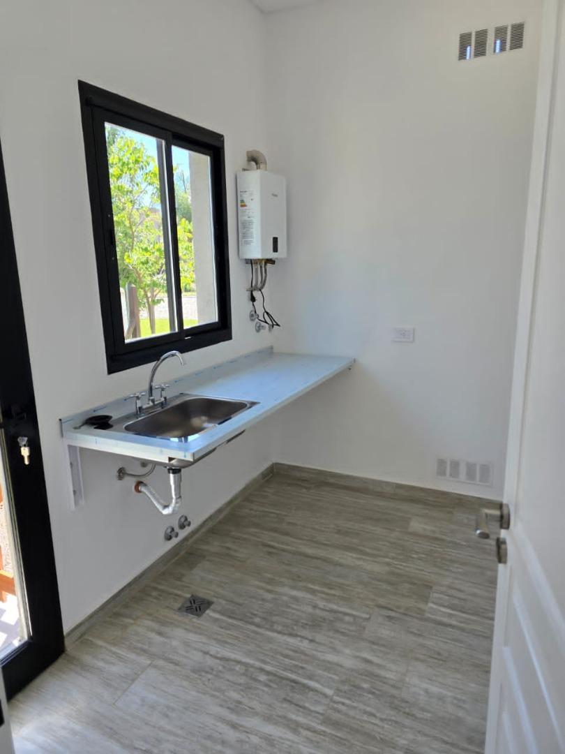 Venta Casa 5 ambt. Bo. Lagos de San Eliseo