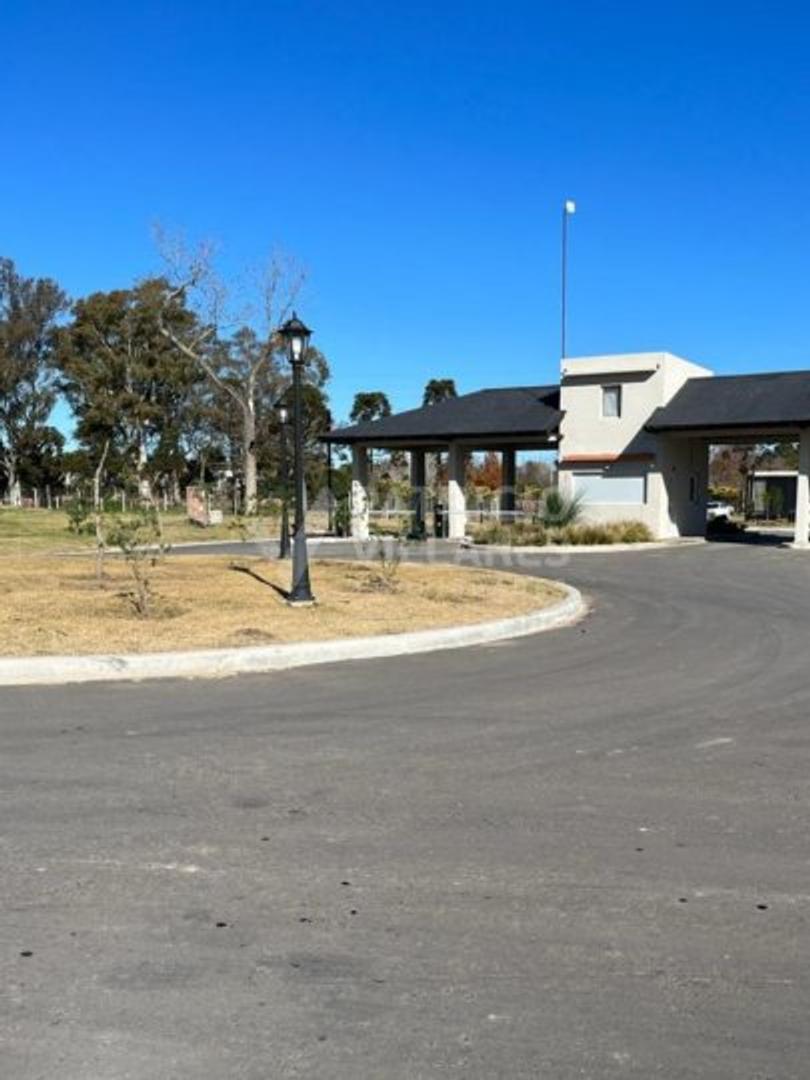 Terreno en Venta en Berazategui, USD 85.000