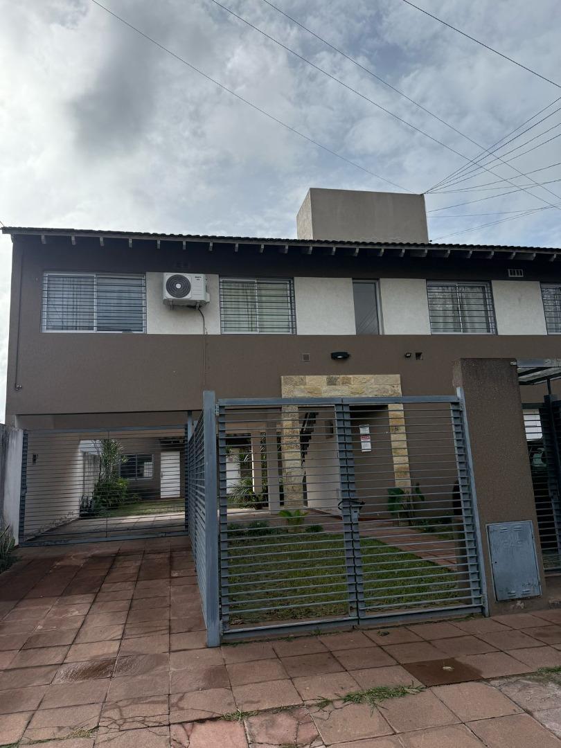 PH en VENTA - Castelar Norte - 2 amb. - Chivilcoy al 2000