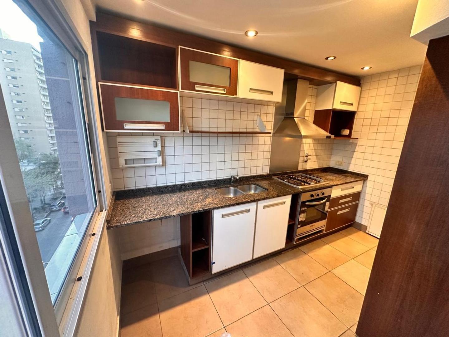 Departamento en Alquiler en Lomas De Zamora, $ 1.100.000