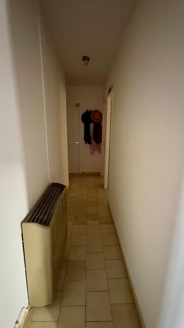 CASA EN VENTA  3 DORM SANTA GENOVEVA