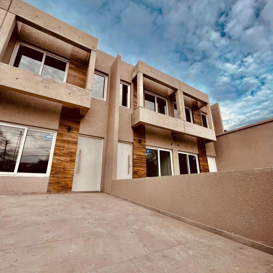 Dúplex de tres ambientes - Castelar sur