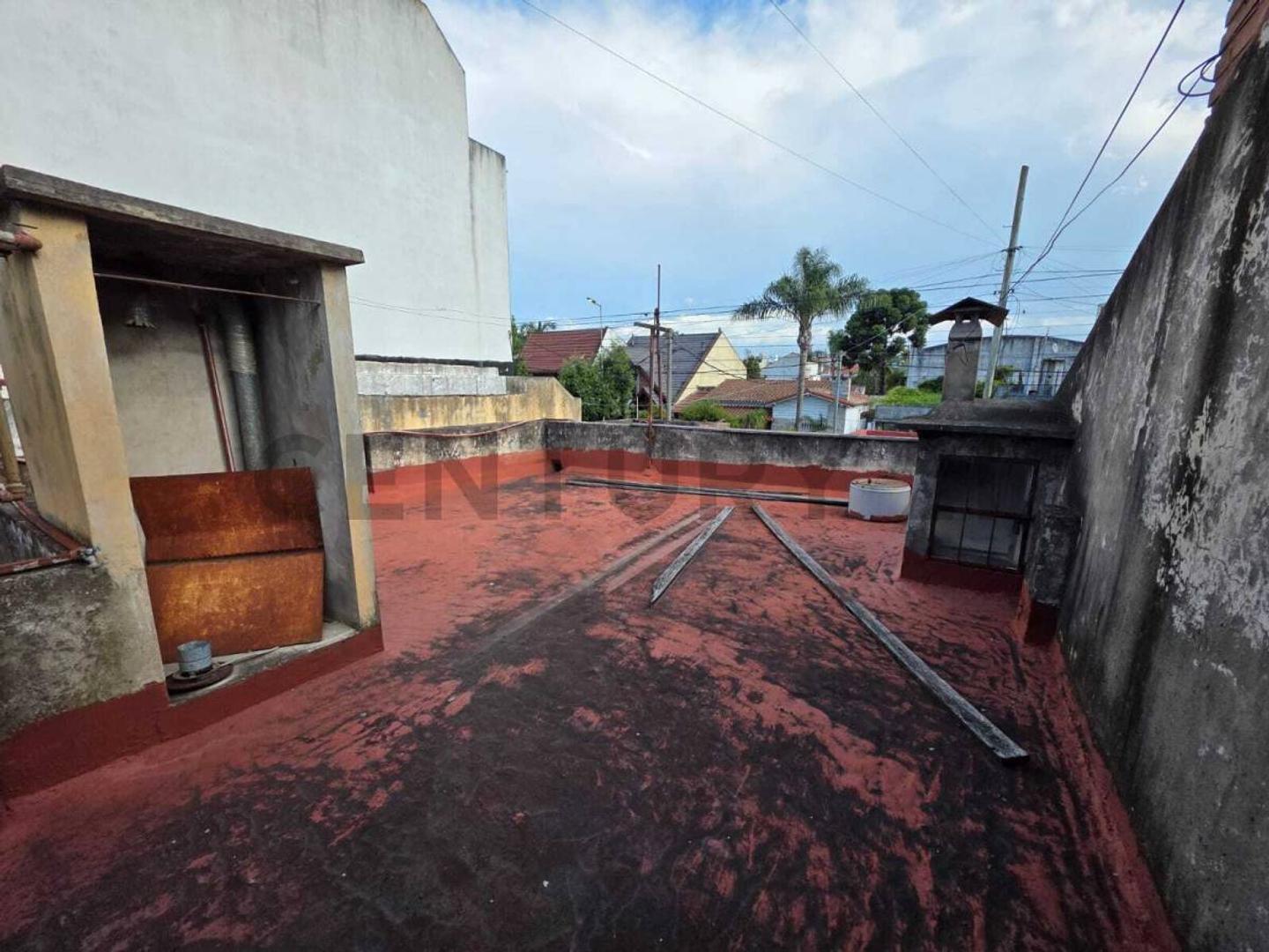 gelly y obes 1200, Piso 0