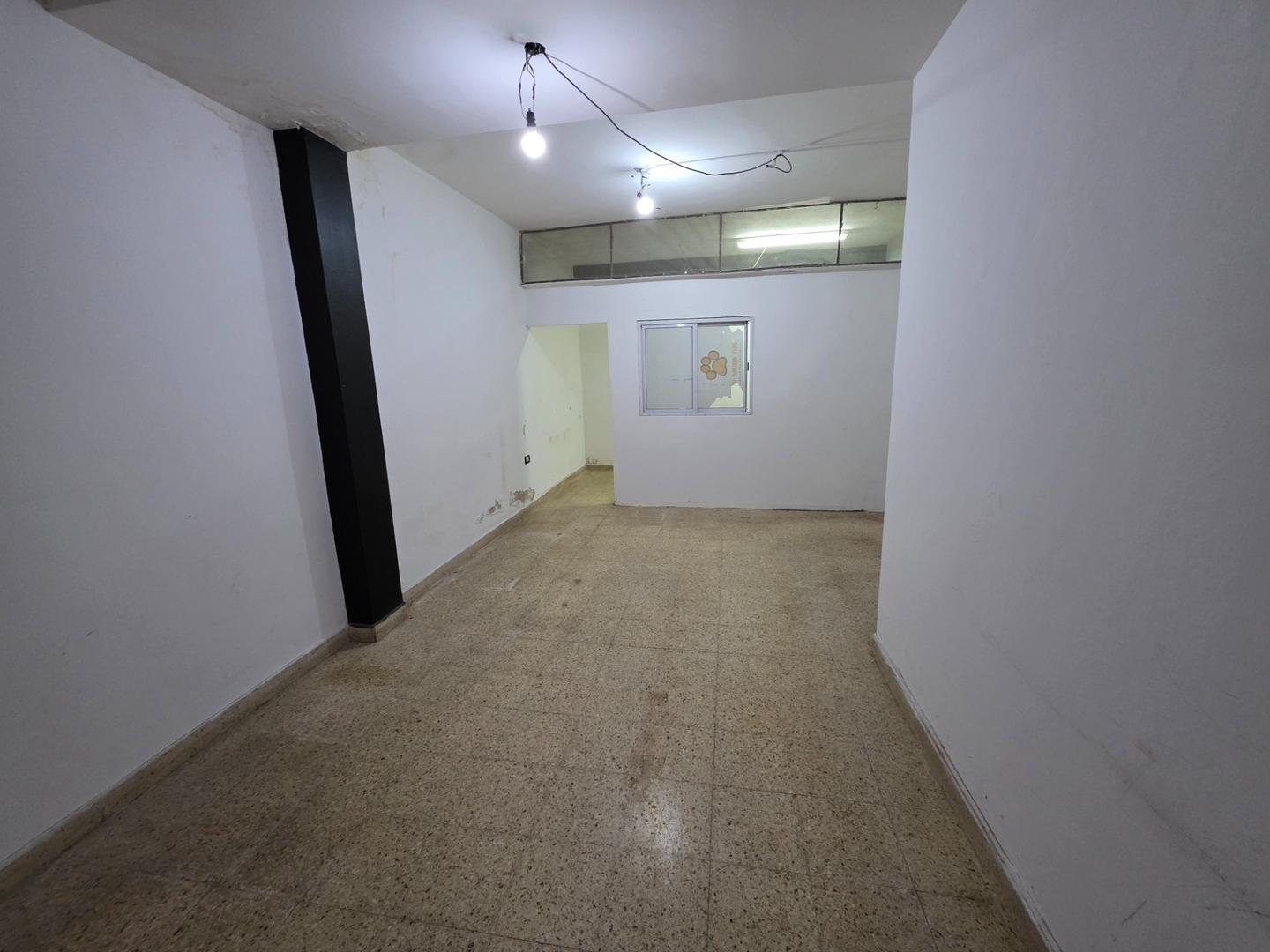 Local en Venta 50 años