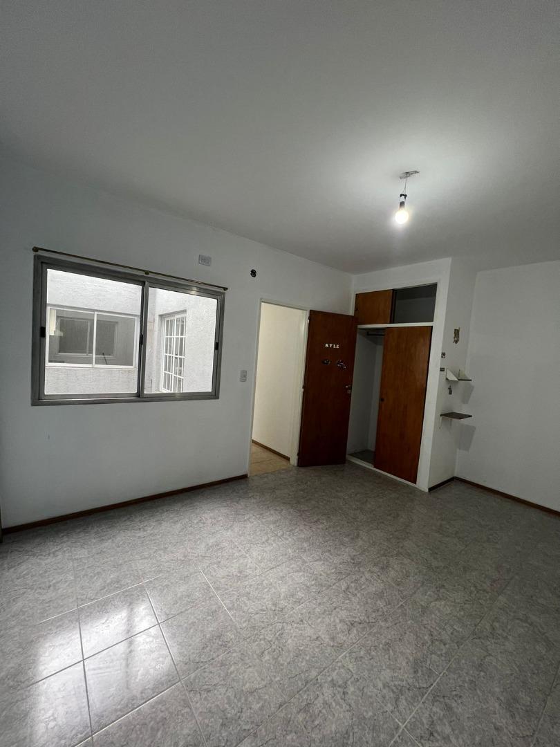 DUPLEX 3 AMBIENTES CON TERRAZA PROPIA LIQUIDA