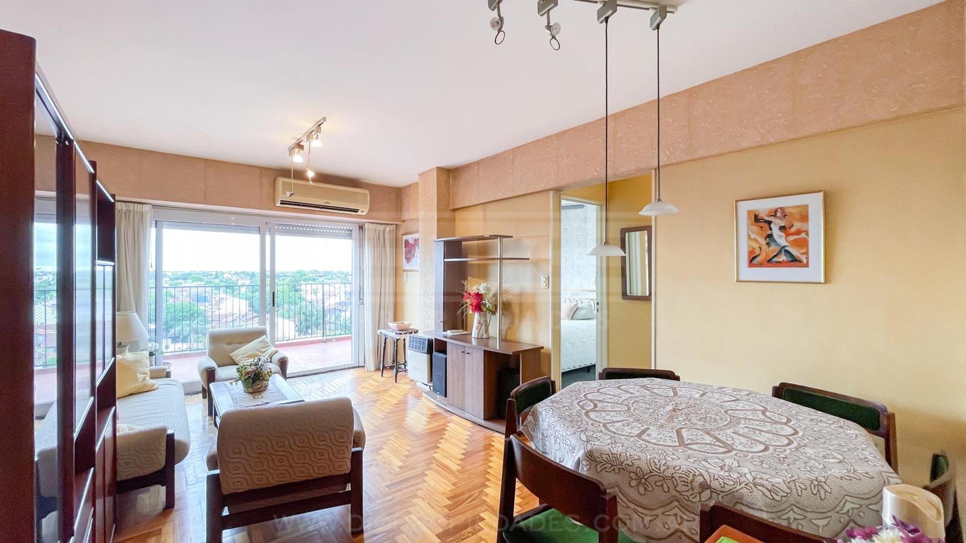 Rivadavia  al 2600 entre José Hernandez y Ruben Dario