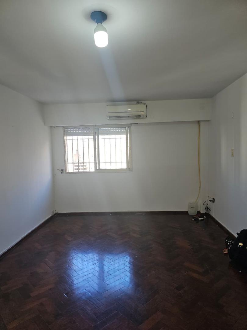 Departamento en Alquiler 50 años