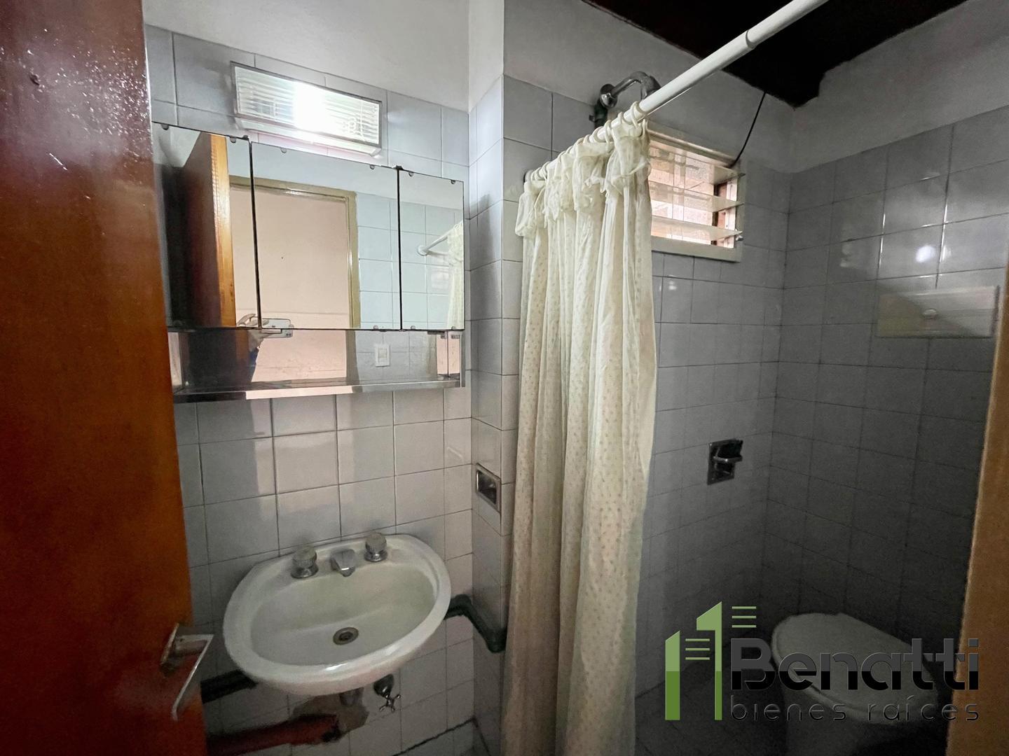 Departamento en Alquiler en Ramos Mejía, $ 350.000