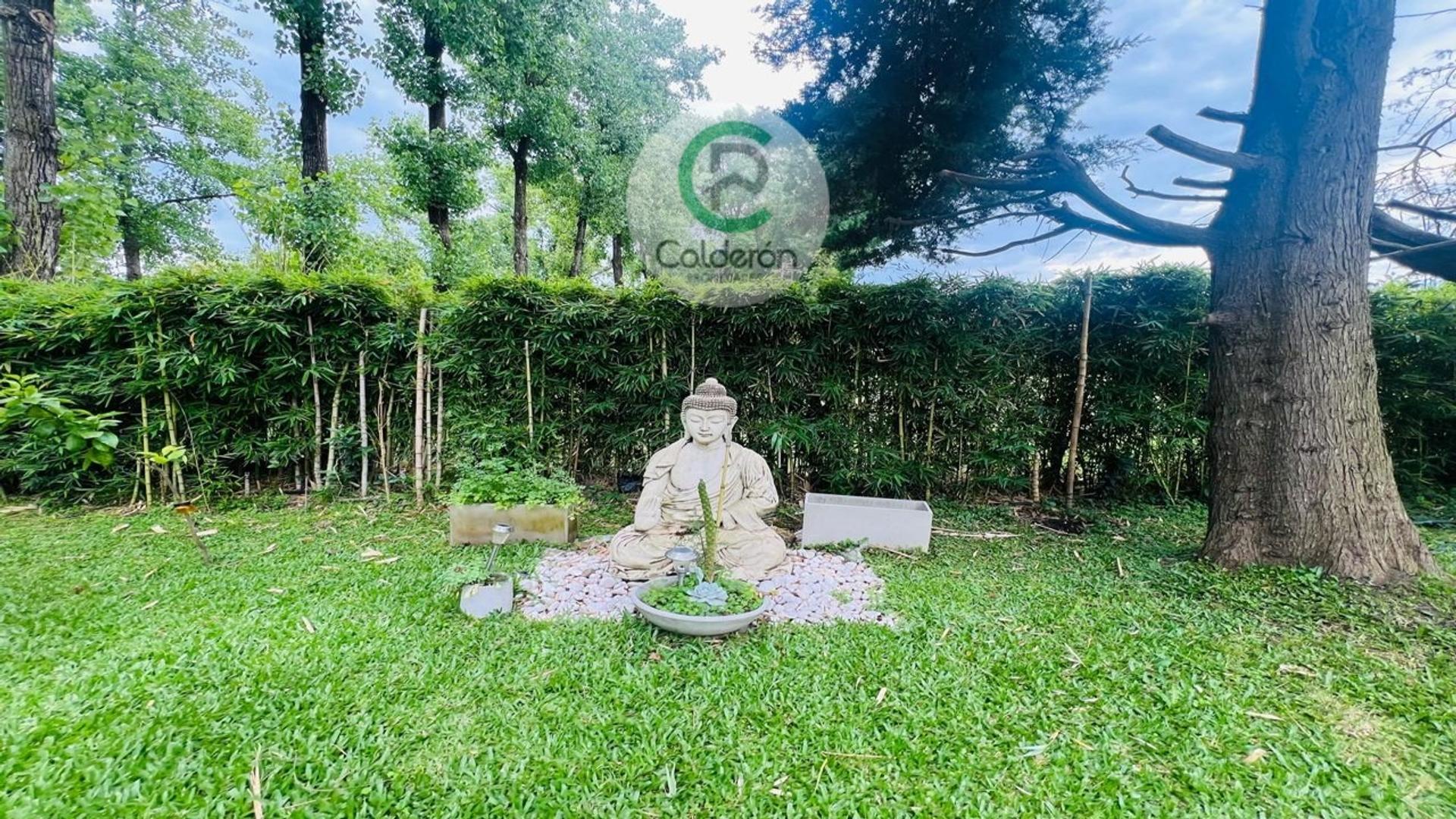 Casa 6 ambientes con 3 baños