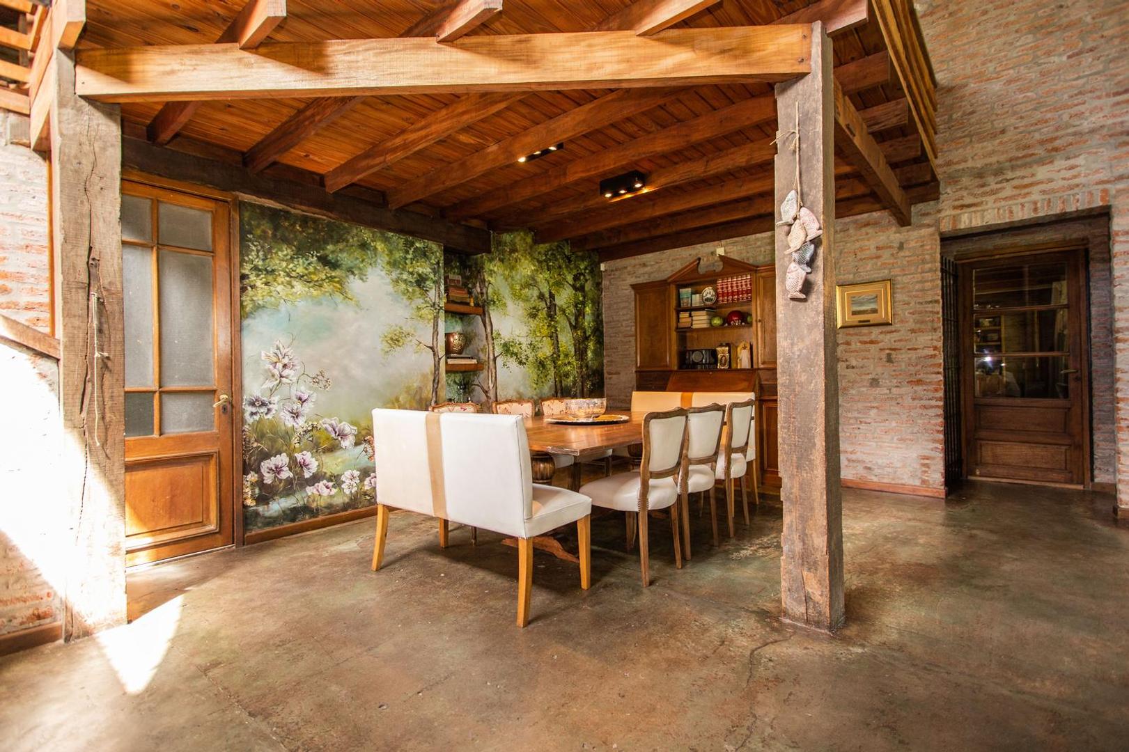 Quinta en Alquiler Temporal con 3 cocheras