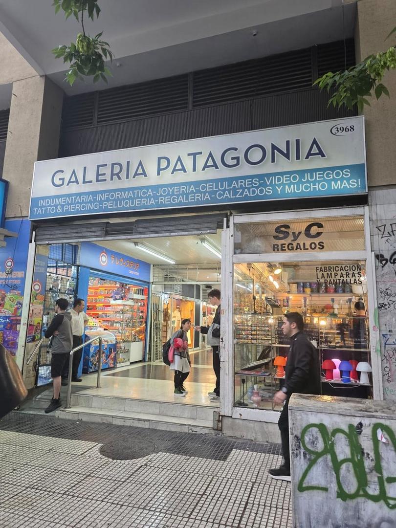 VENTA LOCAL COMERCIAL ALMAGRO GALERIA PATAGONIA