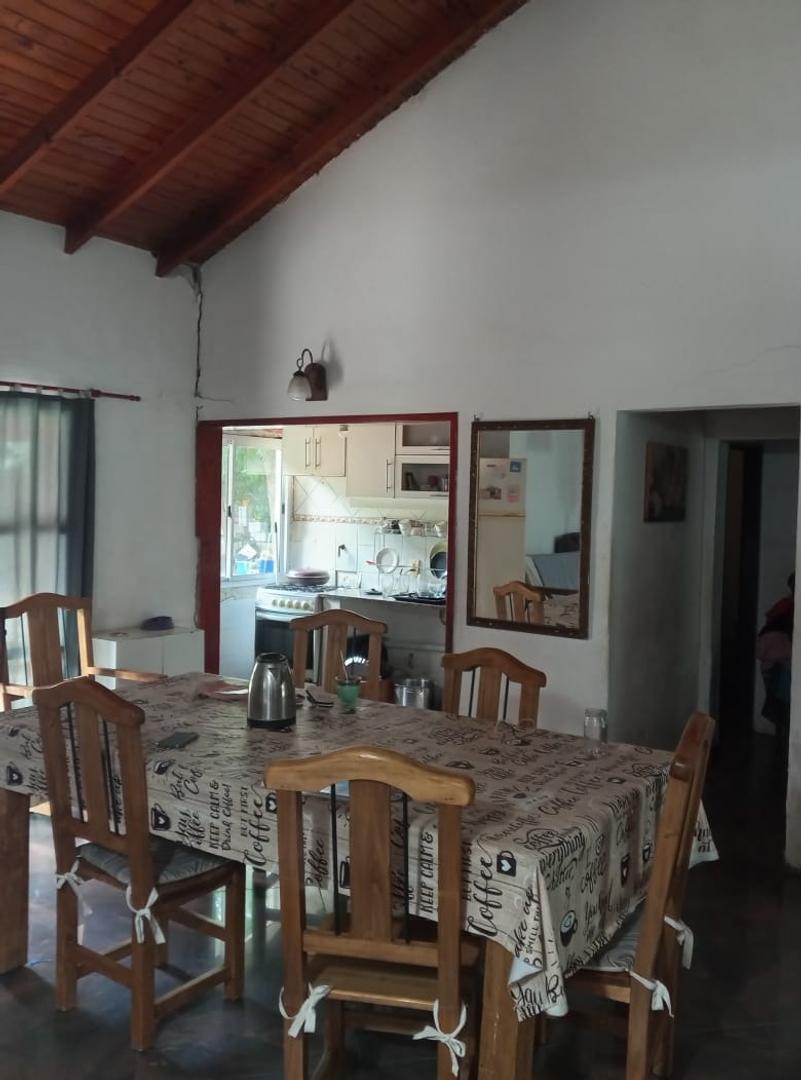 Casa 4 ambientes con 1 baño