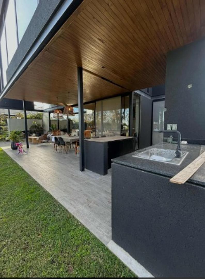 Casa en Venta en Tigre Centro, USD 720.000