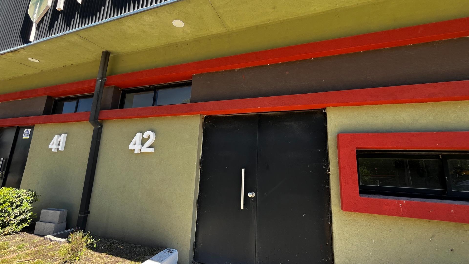 Galpon en Alquiler en Pavon, USD 500.000