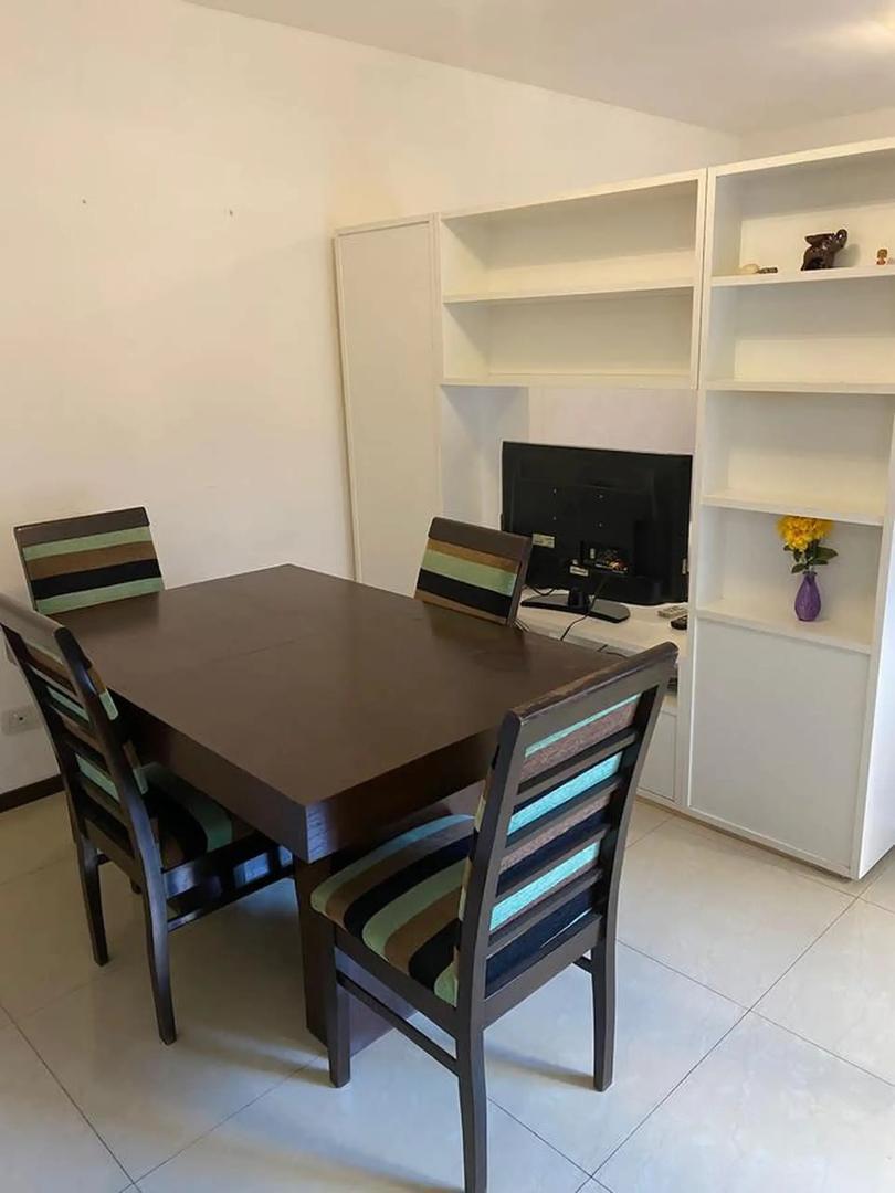 Pacheco 3100, Piso 1